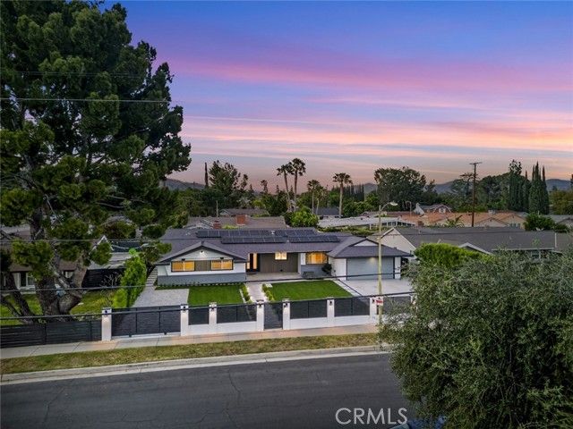 17831 Fullerfarm Street, Northridge (los Angeles), CA 91325