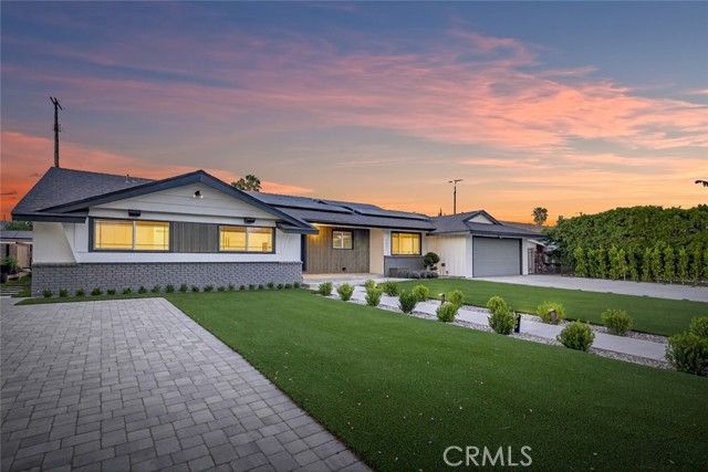 17831 Fullerfarm Street, Northridge (los Angeles), CA 91325