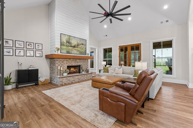 3850 Hog Mountain Road, Watkinsville, GA 30677