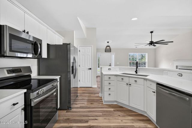 505 N Belvedere Drive, Hampstead, NC 28443