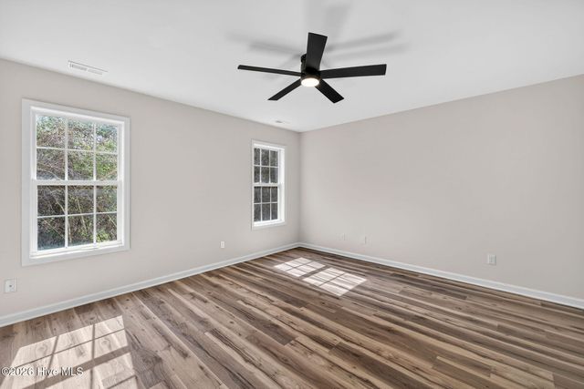 505 N Belvedere Drive, Hampstead, NC 28443