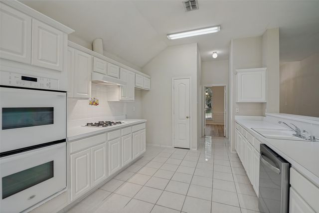 308 Sycamore Drive, Murphy, TX 75094