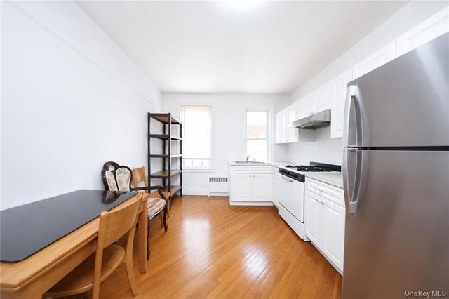 2007 E 28th Street, Brooklyn, NY 11229