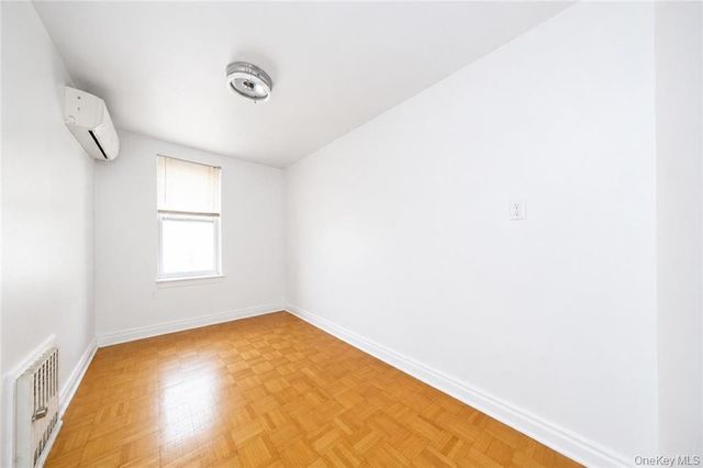 2007 E 28th Street, Brooklyn, NY 11229