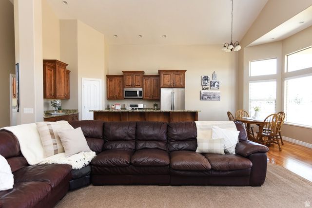 518 S HONEY TREE LN, Grantsville, UT 84029