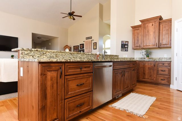 518 S HONEY TREE LN, Grantsville, UT 84029