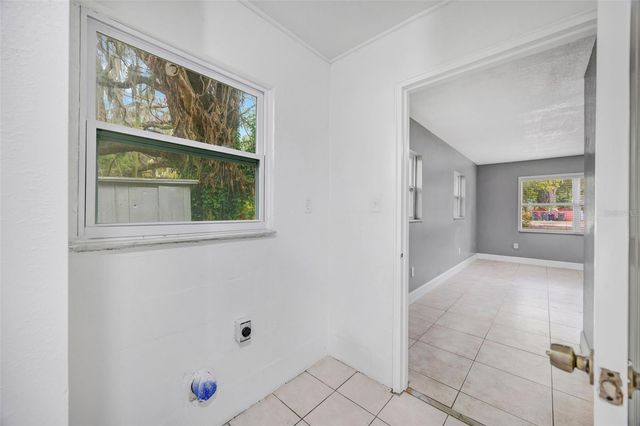 308 S KINGSWAY ROAD, Seffner, FL 33584
