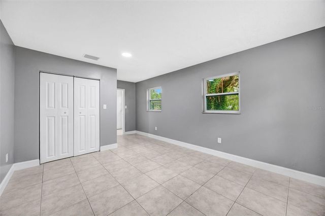 308 S KINGSWAY ROAD, Seffner, FL 33584