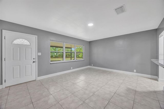 308 S KINGSWAY ROAD, Seffner, FL 33584