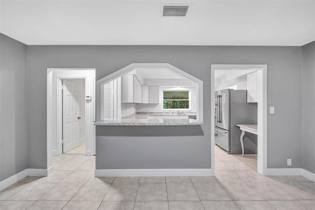 308 S KINGSWAY ROAD, Seffner, FL 33584