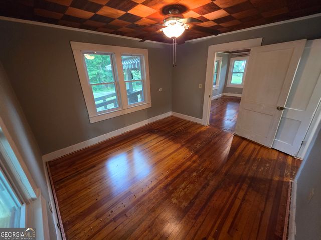 160 Connecticut Ave., Tallapoosa, GA 30176