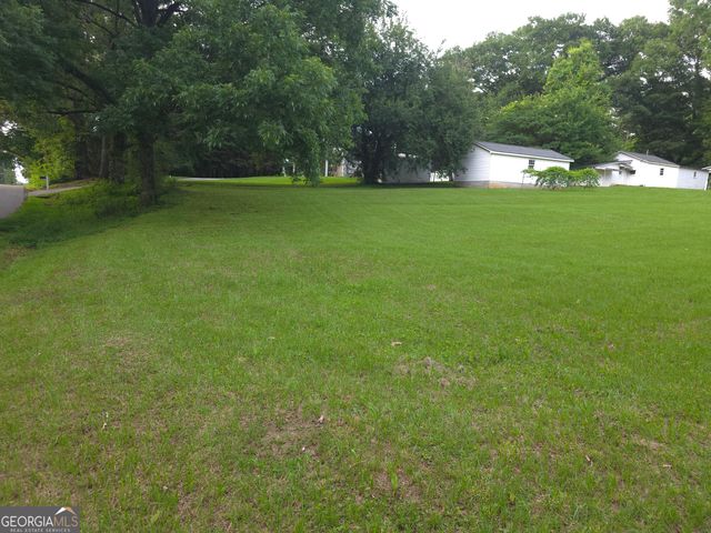 160 Connecticut Ave., Tallapoosa, GA 30176