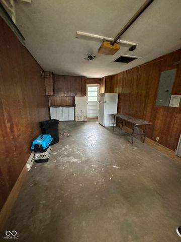 2908 Taxus Street, Anderson, IN 46011