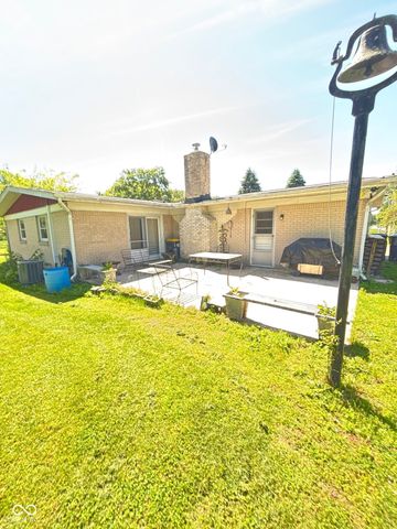 2908 Taxus Street, Anderson, IN 46011