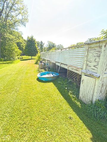 2908 Taxus Street, Anderson, IN 46011