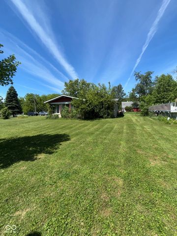 2908 Taxus Street, Anderson, IN 46011
