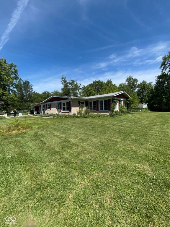 2908 Taxus Street, Anderson, IN 46011