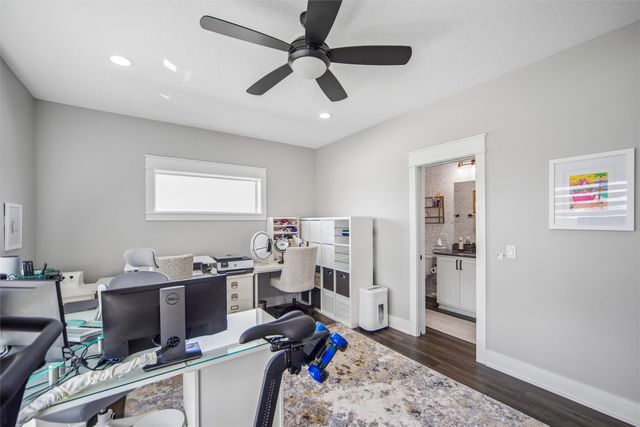 1706 Peaceful Circle, Norwalk, IA 50211