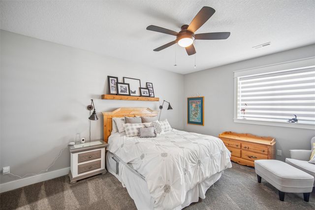 1706 Peaceful Circle, Norwalk, IA 50211