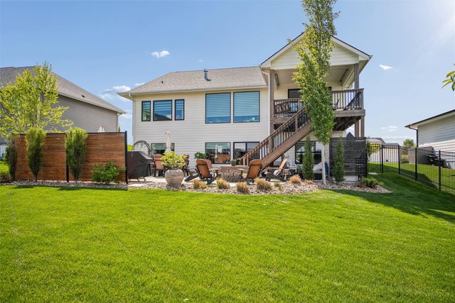 1706 Peaceful Circle, Norwalk, IA 50211