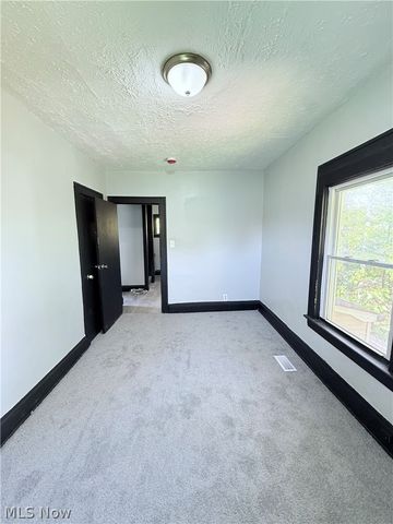 11617 Ely Avenue, Cleveland, OH 44120