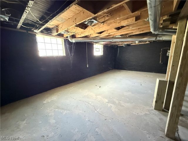 11617 Ely Avenue, Cleveland, OH 44120
