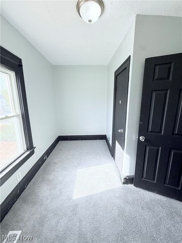 11617 Ely Avenue, Cleveland, OH 44120