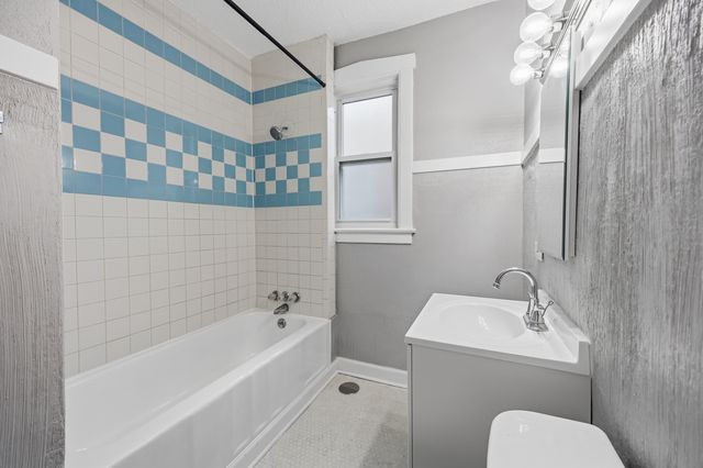 1625 S 47TH Court, Cicero, IL 60804