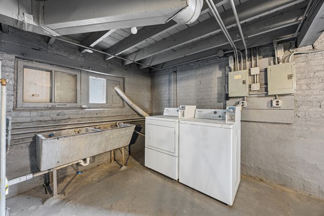 1625 S 47TH Court, Cicero, IL 60804