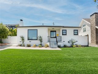 825 Bungalow Drive, El Segundo, CA 90245