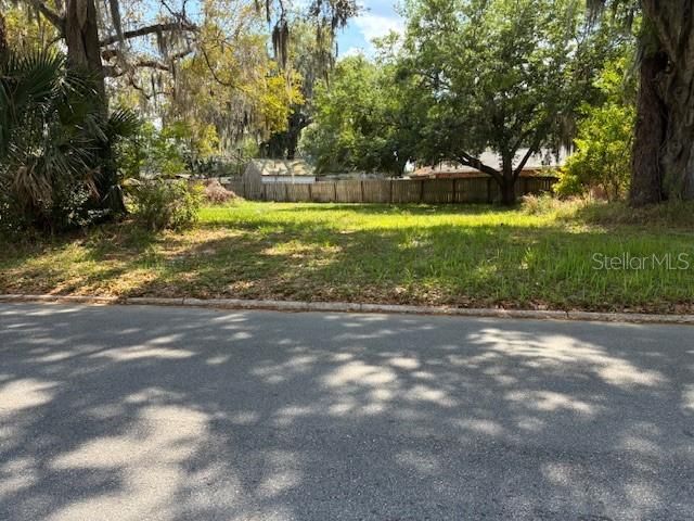 305 ELAINE DRIVE, Auburndale, FL 33823