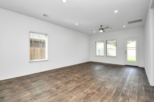 14736 Hazel Branch, New Caney, TX 77357