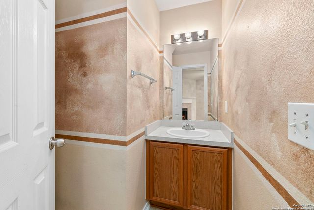 9030 Timber Laurel, San Antonio, TX 78250