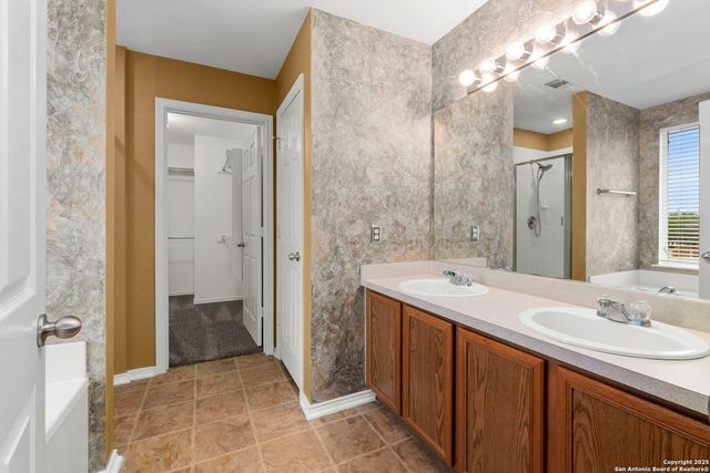 9030 Timber Laurel, San Antonio, TX 78250