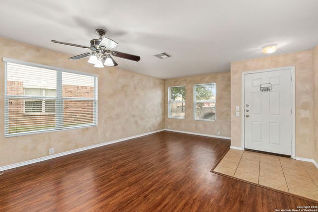 9030 Timber Laurel, San Antonio, TX 78250