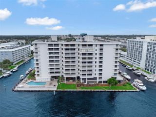 3100 NE 48th St 212, Fort Lauderdale, FL 33308