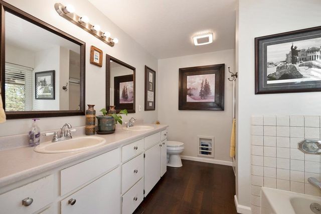 11763 Skylark Ct, Auburn, CA 95602