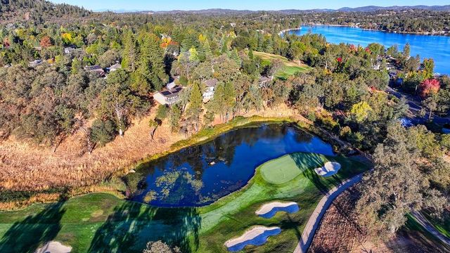 11763 Skylark Ct, Auburn, CA 95602