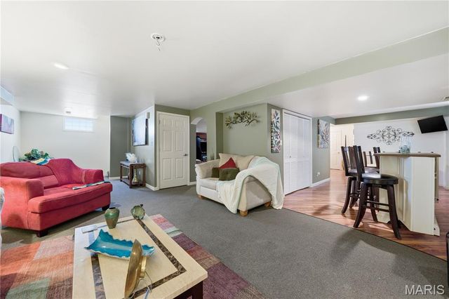 5751 Clemens Avenue, St Louis, MO 63112