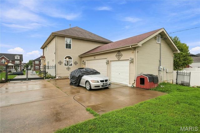 5751 Clemens Avenue, St Louis, MO 63112
