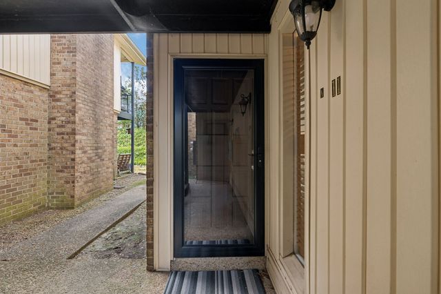 2116 Hobbs Rd Apt N11, Nashville, TN 37215