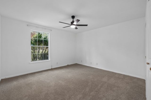 2116 Hobbs Rd Apt N11, Nashville, TN 37215