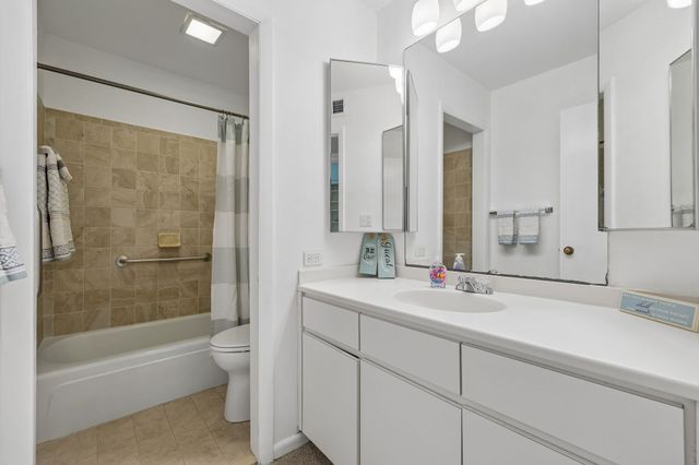 2116 Hobbs Rd Apt N11, Nashville, TN 37215