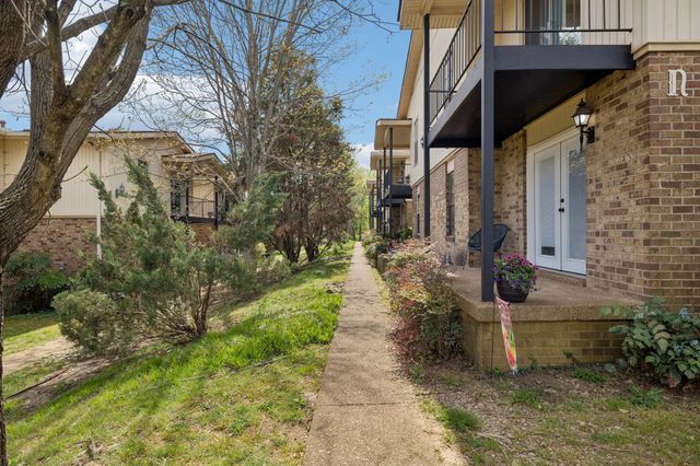 2116 Hobbs Rd Apt N11, Nashville, TN 37215