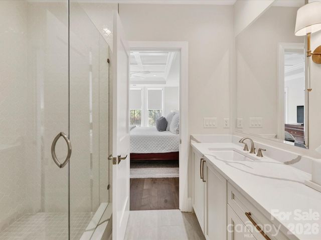 3074 Selwyn Avenue, Charlotte, NC 28209