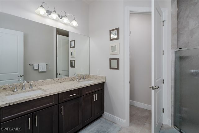 121 Newport DR, Naples, FL 34114