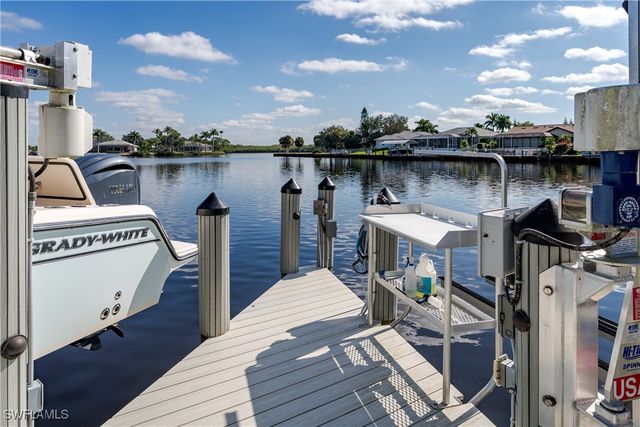 121 Newport DR, Naples, FL 34114