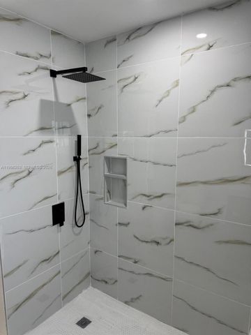 2160 NW 30th St 0, Miami, FL 33142