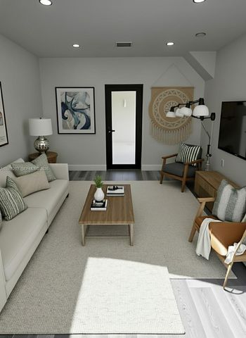 2160 NW 30th St 0, Miami, FL 33142