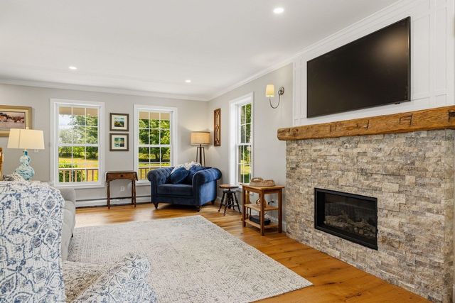 61 Bunker Hill Avenue, Stratham, NH 03885